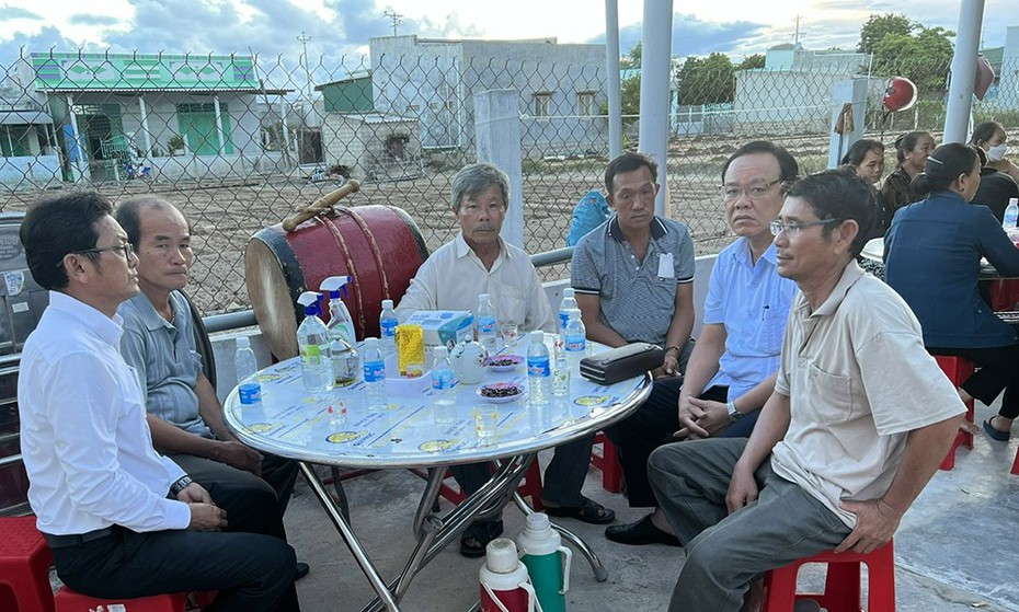 Bản tin 13/9: Vệ sinh hầm cá, 1 người tử vong, 4 người hôn mê; Nhân viên y tế ở Hà Nội được nhận hỗ trợ tối đa 10 triệu đồng