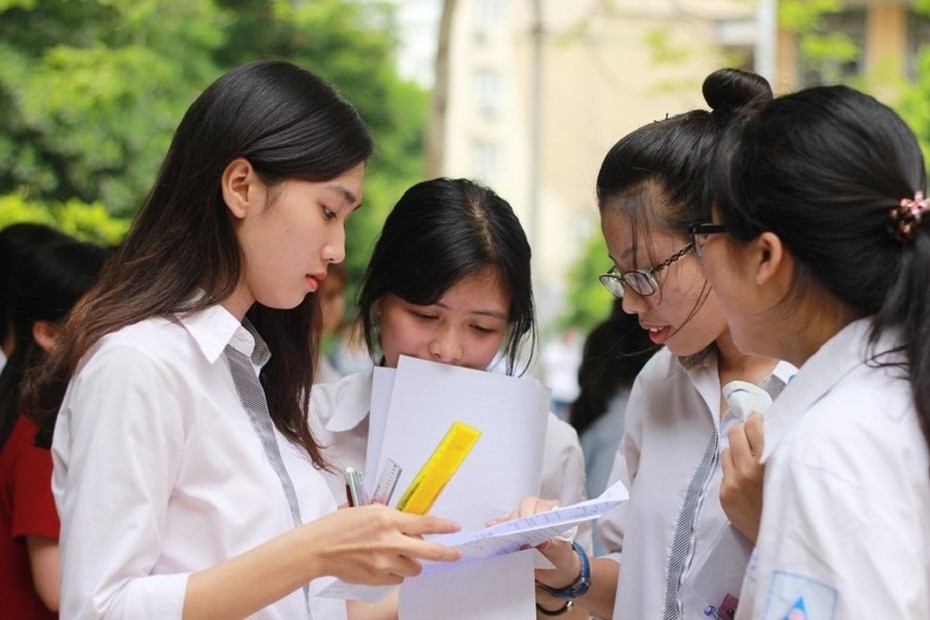 Sau 2 ngày, đã có hơn 380.000 thí sinh đăng ký thi tốt nghiệp THPT