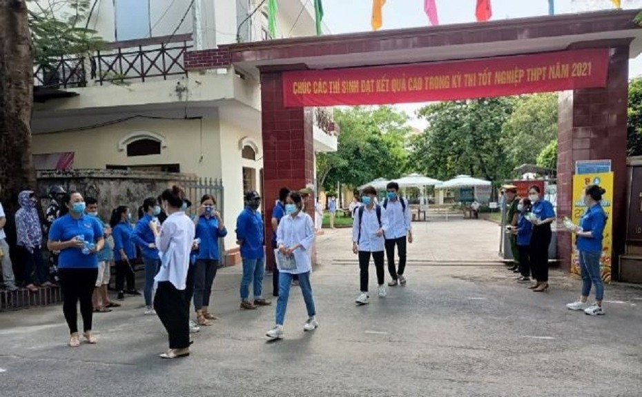 Đề thi, gợi ý đáp án môn Hóa học mã đề 207 thi tốt nghiệp THPT 2023