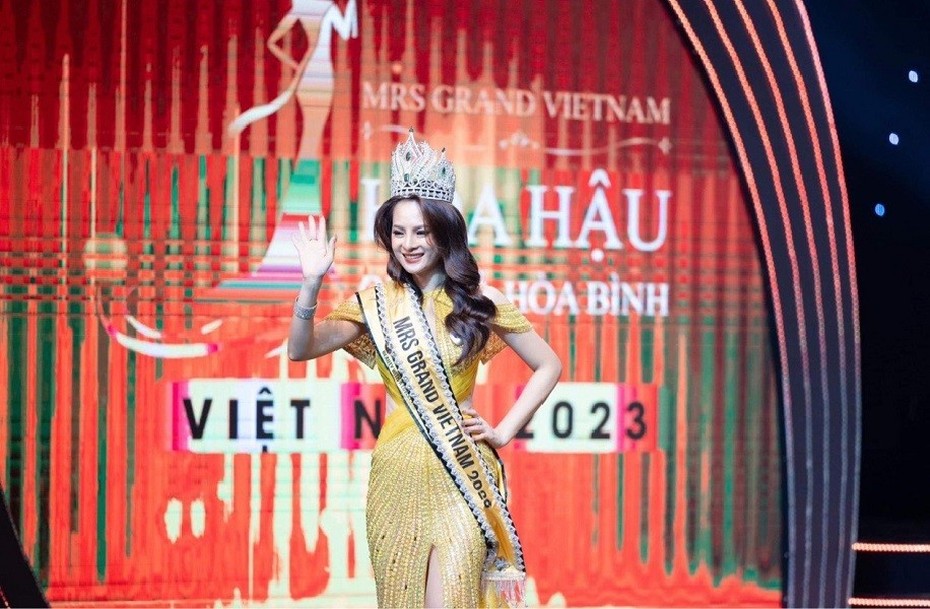 Mrs Grand Vietnam 2023: Đoàn Thị Thu Hằng đăng quang ngôi vị Hoa hậu