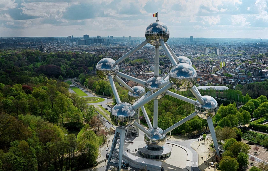 Video: Atomium - Tòa nhà độc đáo với thiết kế cấu trúc nguyên tử