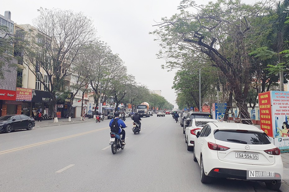 Hải Phòng: "Cấm cửa” ô tô đỗ tại các tuyến đường gây nhiều băn khoăn