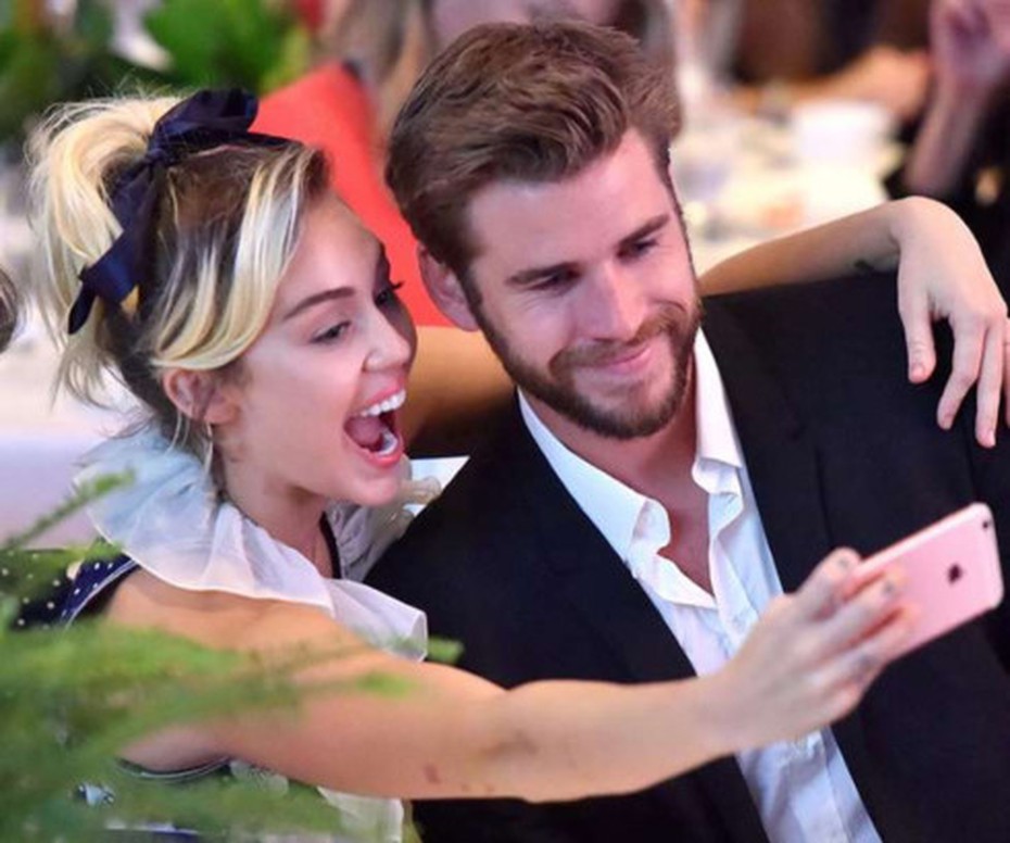 Miley Cyrus - Liam Hemsworth: Những cột mốc của một mối tình được xem là định mệnh