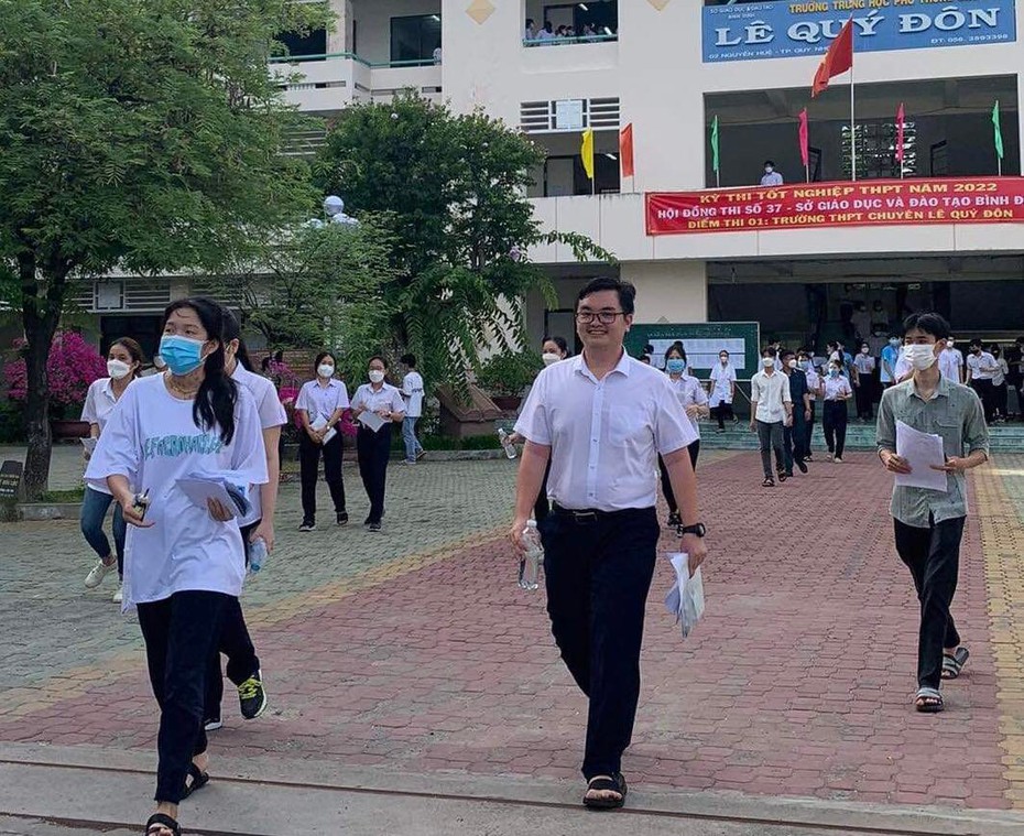 Thí sinh Bình Định: Đề thi Toán khó hơn năm ngoái, đề Văn không khó để đạt điểm khá