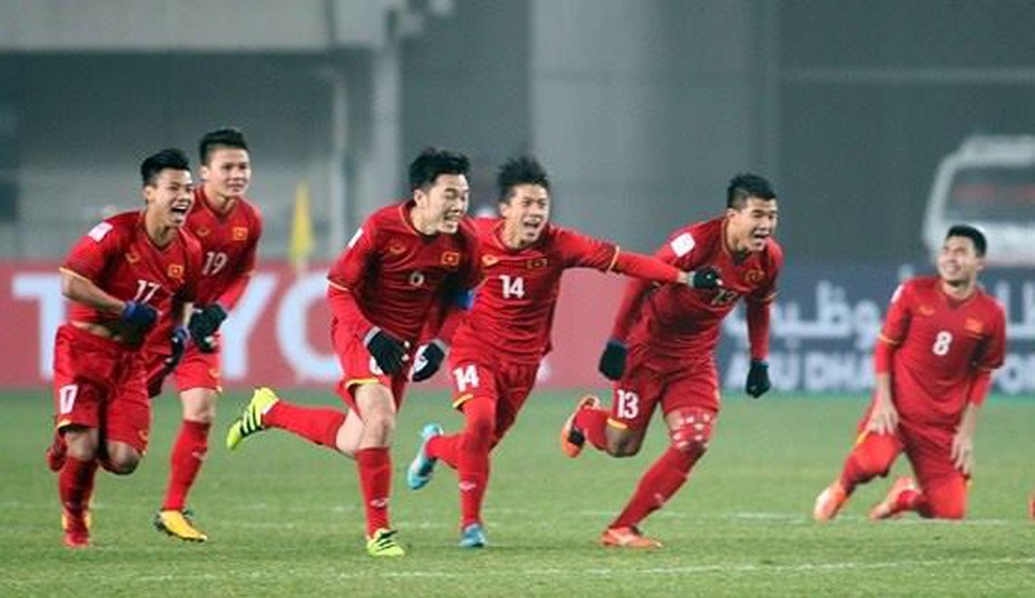 Nhà thơ Nguyễn Quang Thiều viết về U23 Việt Nam và trận đấu với Qatar