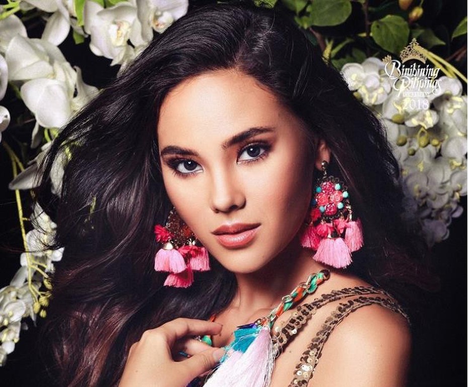 Soi profile “khủng” của tân Hoa hậu Hoàn vũ 2018 - Miss Universe 2018