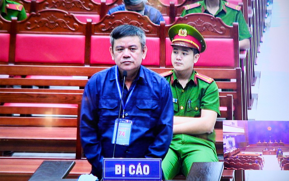 Vụ 200 triệu lít xăng lậu: Cựu Đội trưởng Đội Chống buôn lậu bị đề nghị mức án 15-16 năm tù