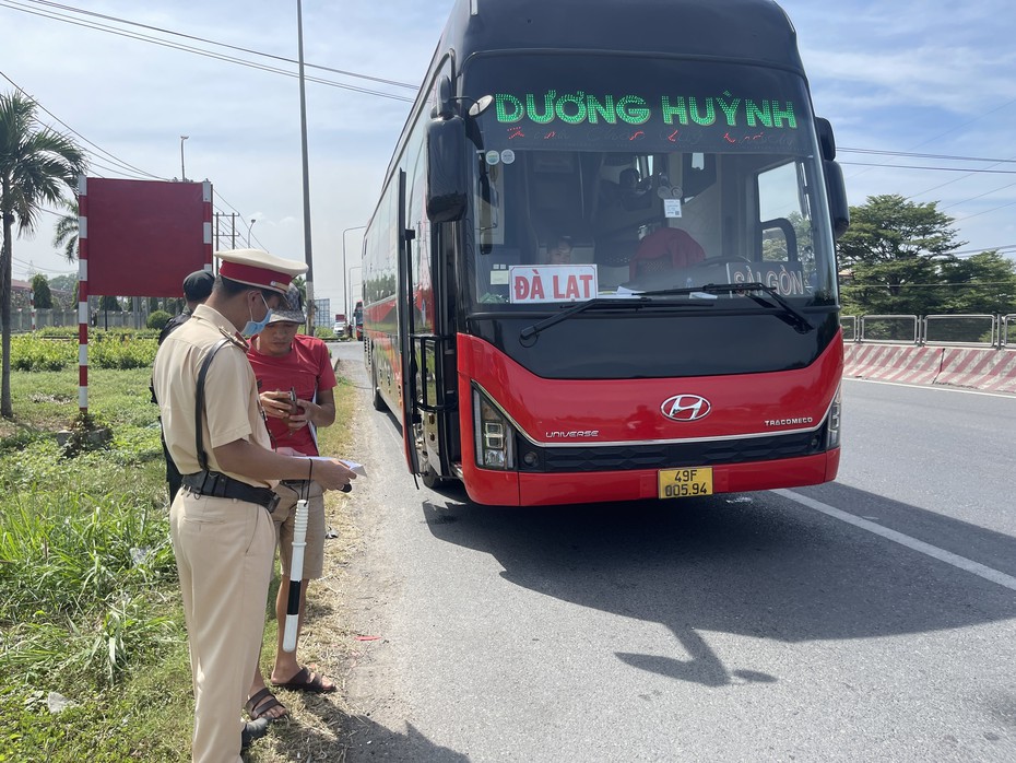 Đồng Nai: Tăng cường kiểm tra, đảm bảo an toàn giao thông dịp Tết Nguyên đán