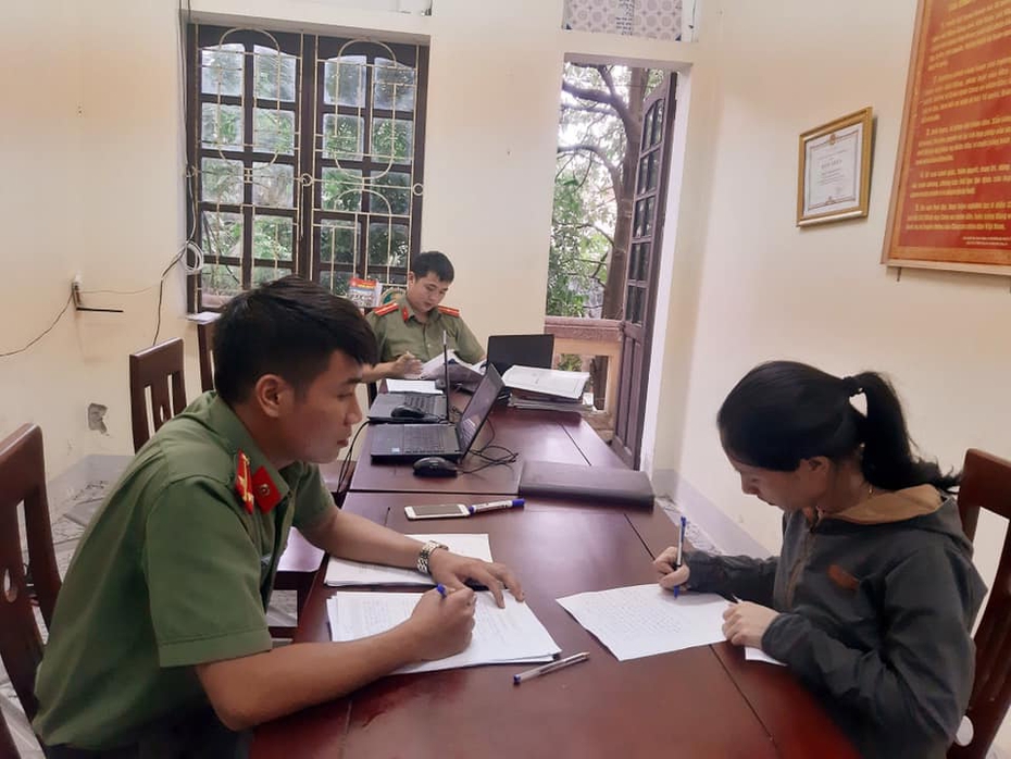 Tung tin “đào trộm lợn dịch tả mang bán”, người phụ nữ bị phạt 2,5 triệu
