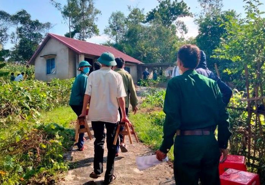 Nghi án con tâm thần sát hại mẹ già gần 70 tuổi