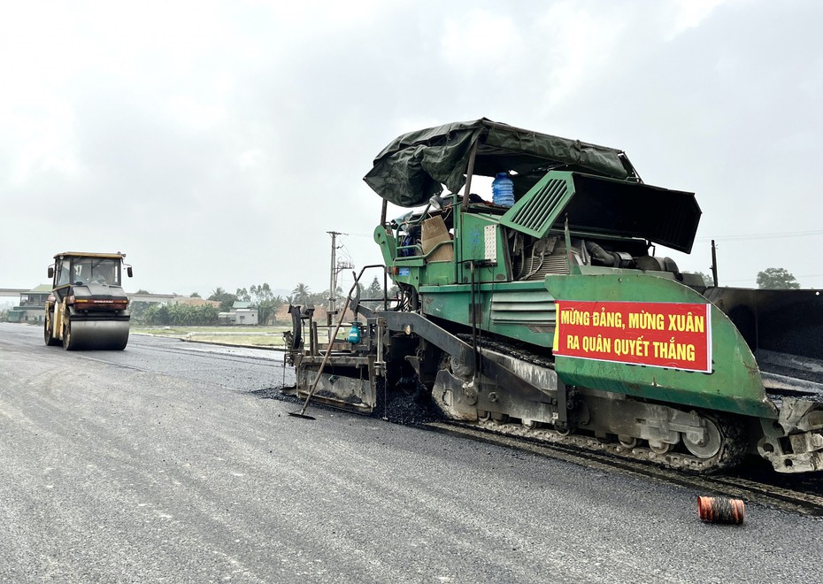 Thi công xuyên Tết dự án cao tốc Bắc – Nam