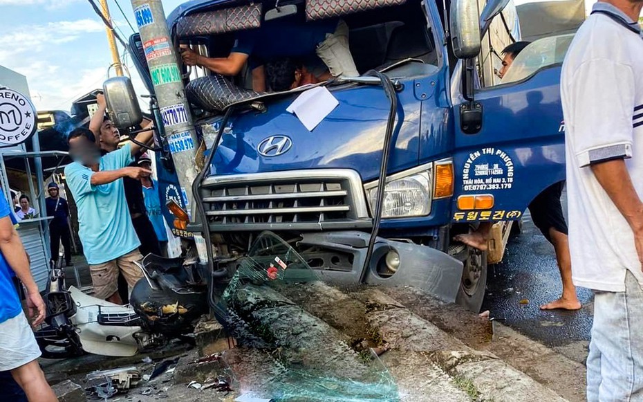 Đồng Nai: Va chạm với xe tải 1 người tử vong trên quốc lộ 20