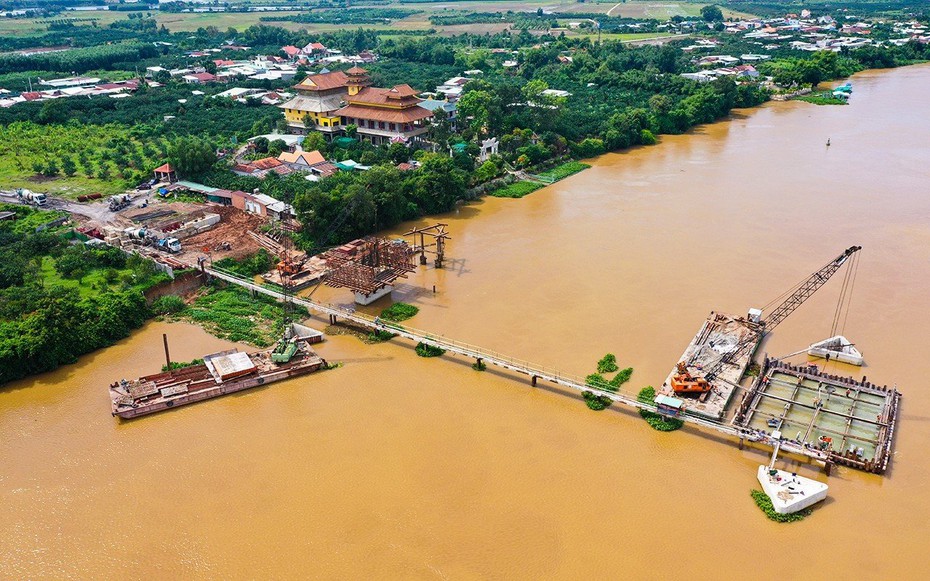 Đồng Nai: Công trình cầu Bạch Đằng 2 đang hoàn thiện giai đoạn 1