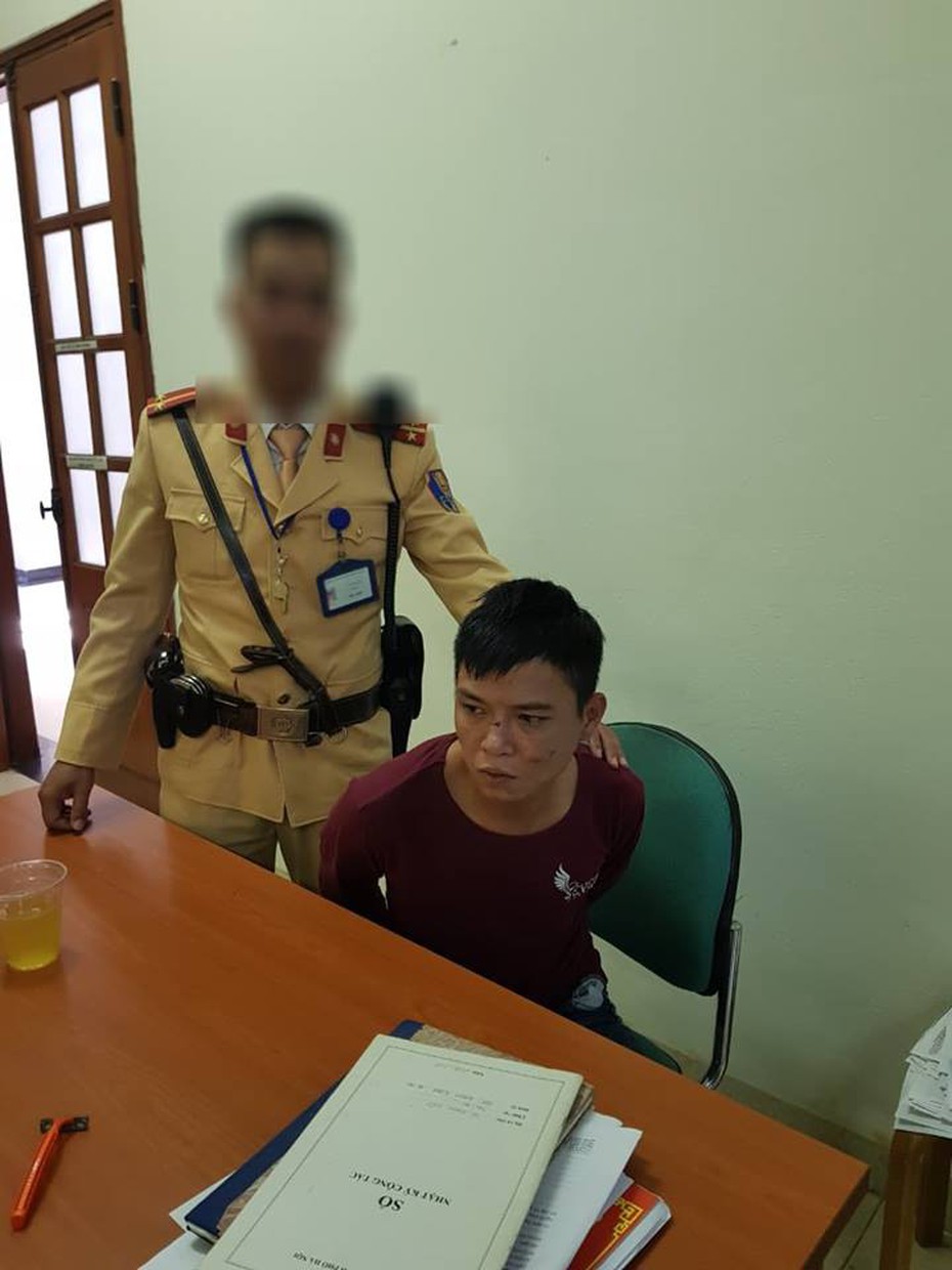 Hà Nội: Bắt giữ đối tượng cướp giật giữa ban ngày