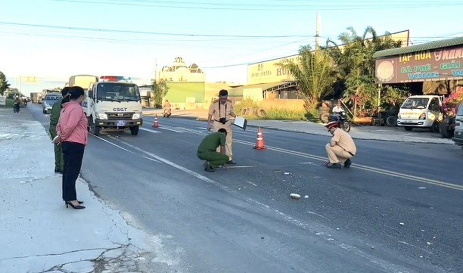 Bình Thuận: Một thanh niên tông chết người rồi lên xe bỏ chạy