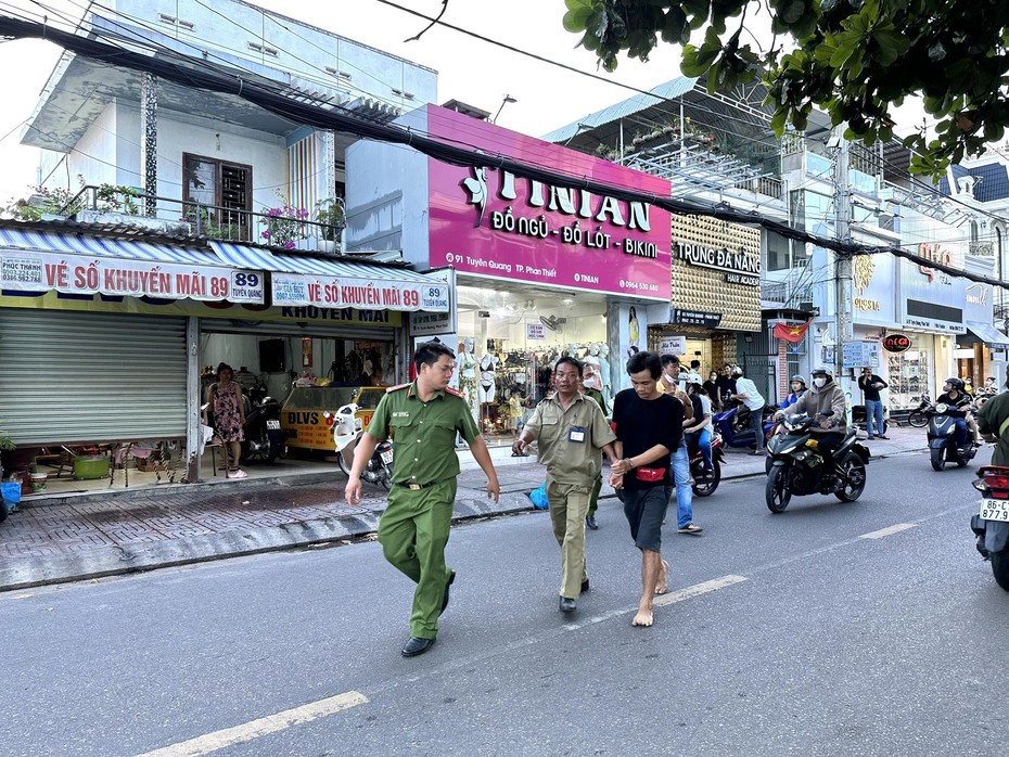 Bình Thuận: Bắt nhanh đối tượng trộm xe máy trước tiệm hớt tóc