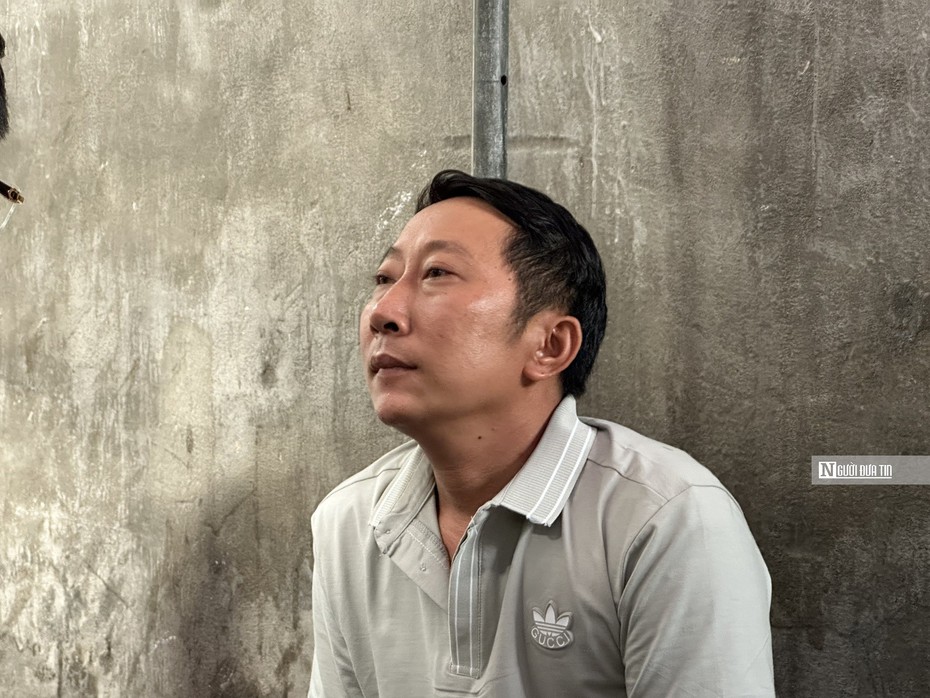 Vụ cháy ở Bình Thuận: Nước mắt người đàn ông khi không cứu được vợ con