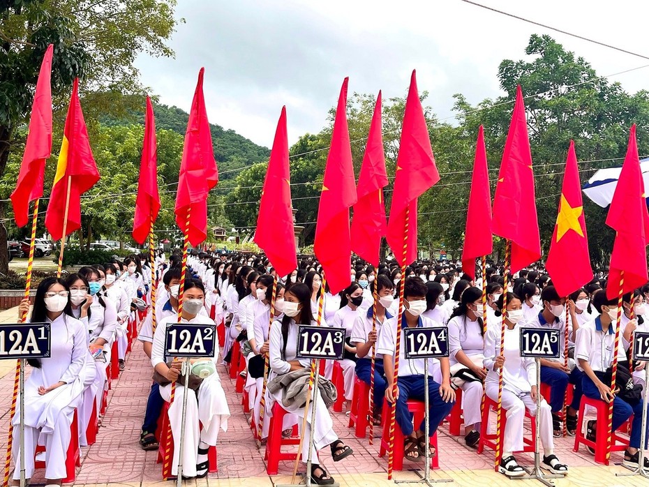 Bình Thuận: Hơn 300.000 học sinh đón chào năm học mới 2023-2024