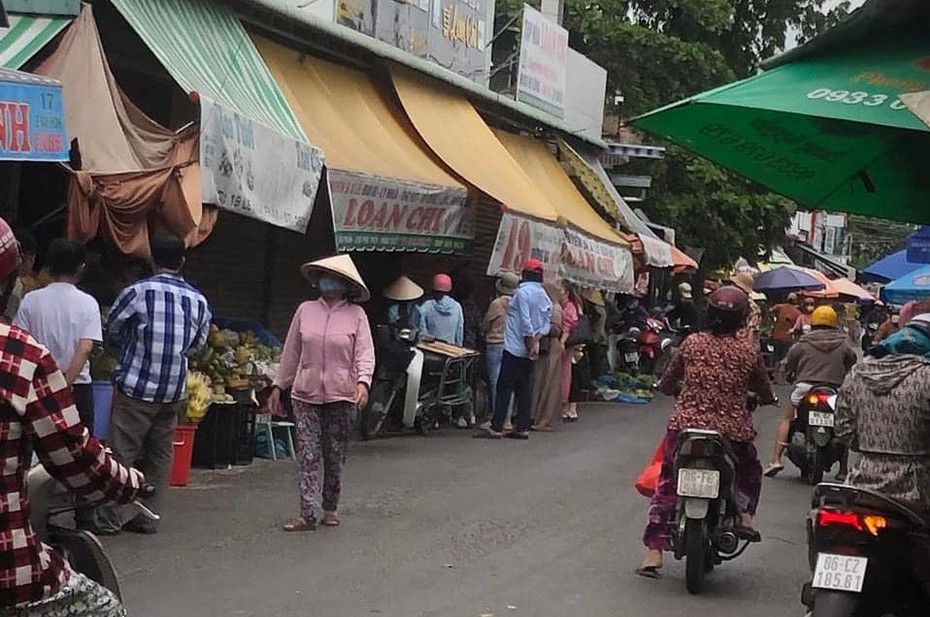 Vụ vỡ hụi tiền tỷ: Người chơi hụi đến nhà chủ hụi thắp nhang đòi tiền