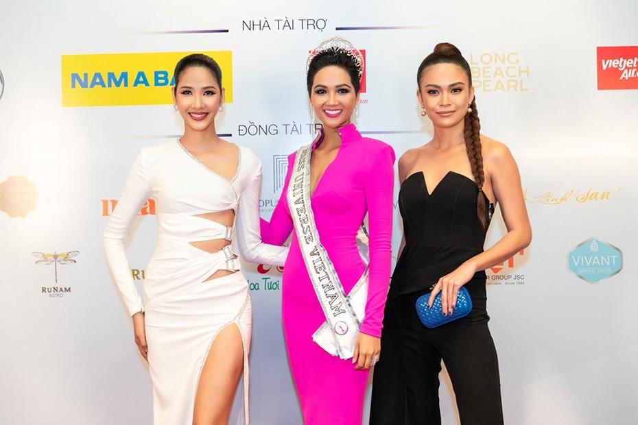 Dàn Hoa hậu, Á hậu "nhắn nhủ" H’Hen Niê trước thềm Miss Unieverse 2018