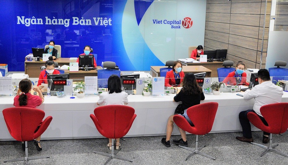 Viet Capital Bank "tiên phong" báo lỗ quý IV/2021