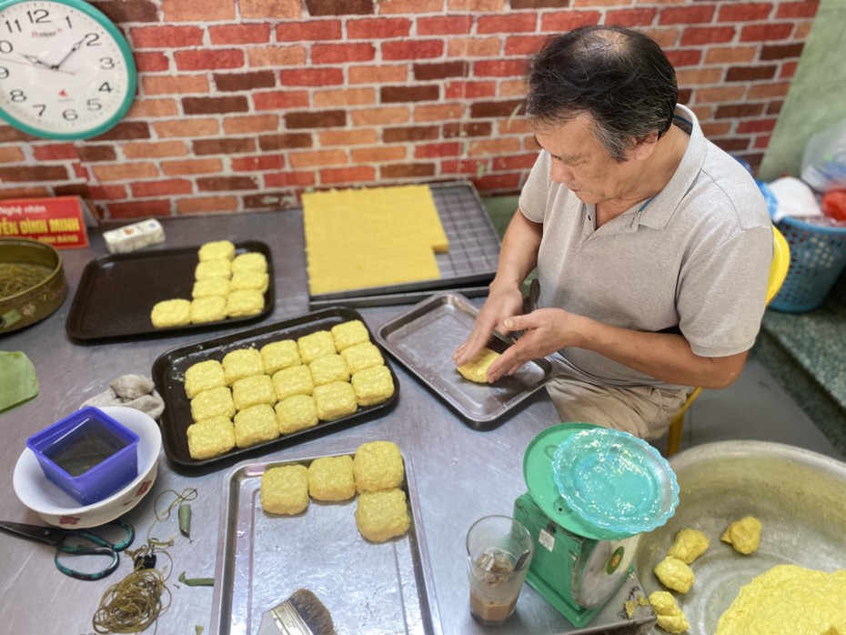 Về làng bánh phu thê