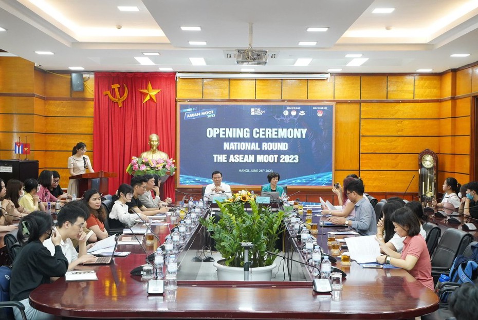 Cuộc thi quốc gia ASEAN Moot 2023 chuẩn bị bước vào 2 vòng thi cuối