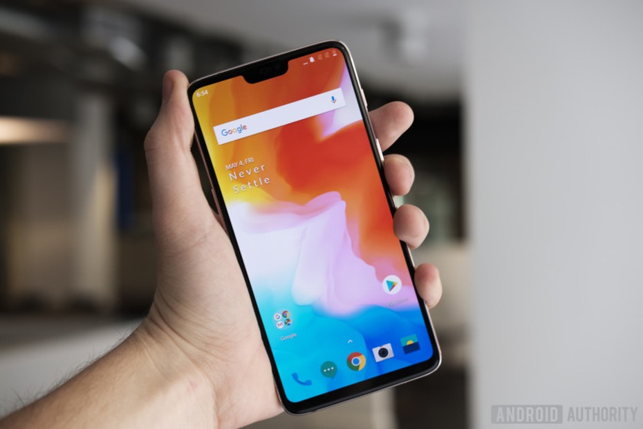 OnePlus 6 bị phàn nàn vì màn hình nhấp nháy