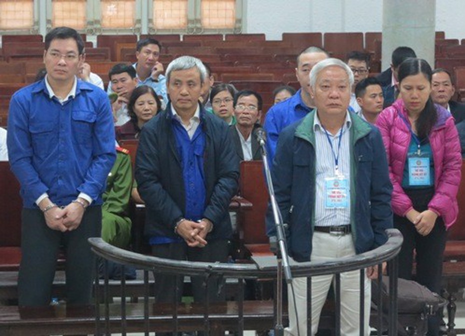 Phùng Ngọc Khánh và nhiều bị can bị khởi tố vì lừa đảo hàng trăm tỉ đồng