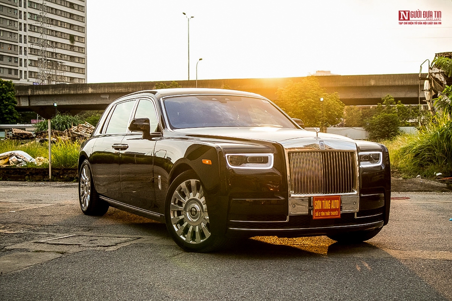 Rolls-Royce Phantom VIII giá hơn 70 tỷ có gì đặc biệt?