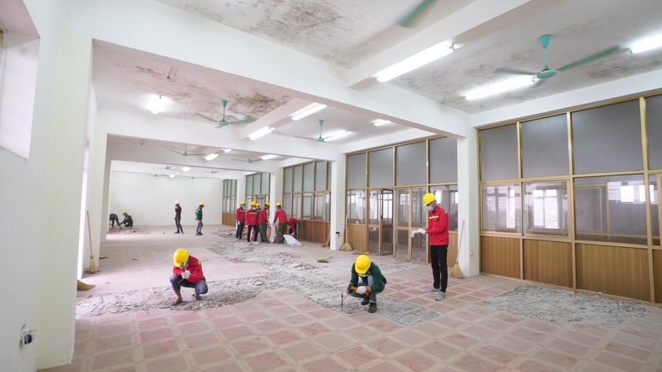 Cận cảnh thi công bệnh viện dã chiến tại Hải Dương