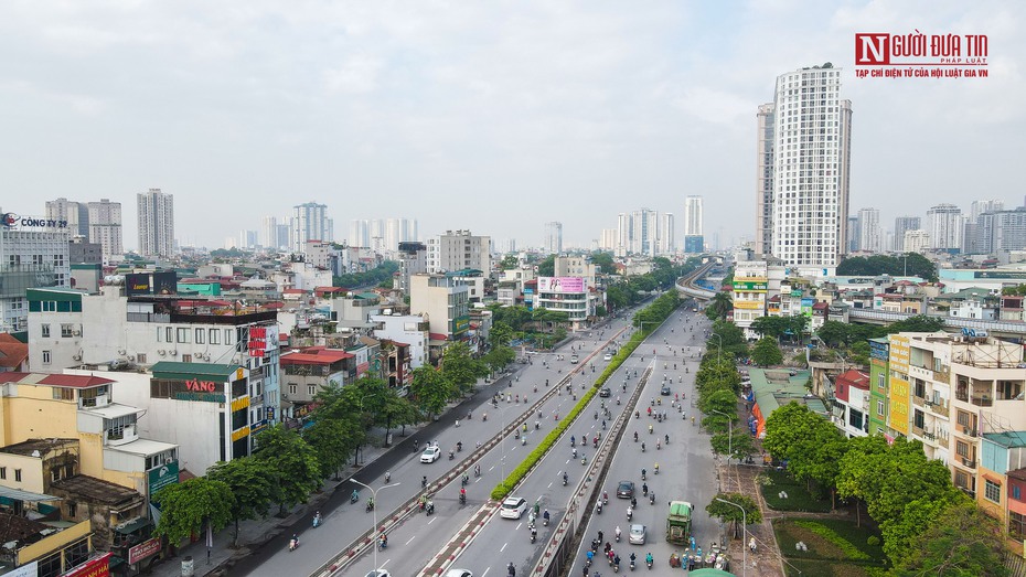 Giao thông Hà Nội thông thoáng trong ngày đầu giãn cách toàn TP