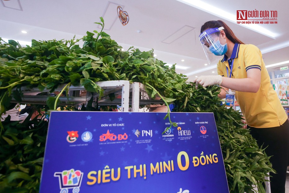 "Siêu thị mini 0 đồng" thứ 3 tại Hà Nội đi vào hoạt động