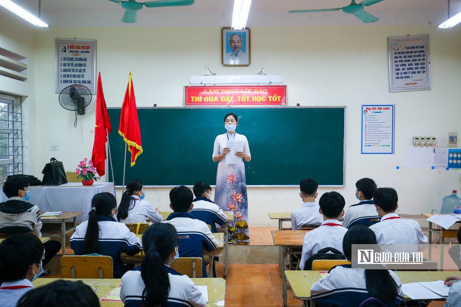 Học sinh từ lớp 1 đến lớp 6 ngoại thành Hà Nội đi học lại từ ngày 10/2