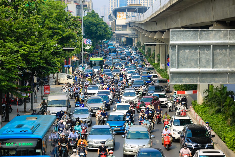 5 nguyên nhân gây ùn tắc giao thông ở Hà Nội