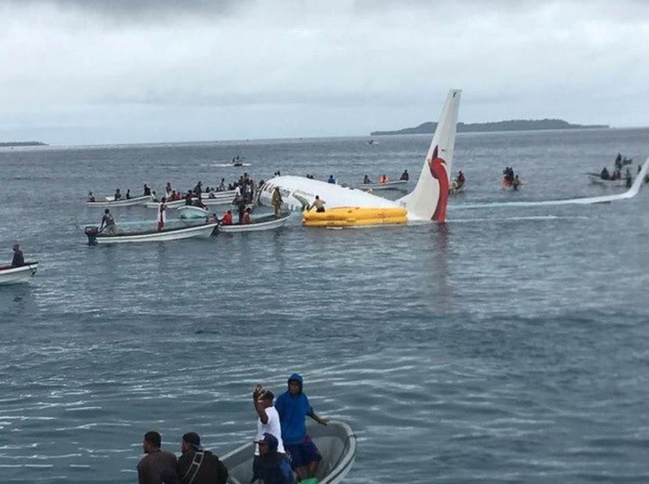 Có 4 người Việt trong vụ máy bay trượt khỏi đường băng ở Micronesia