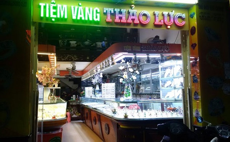 Vụ đổi 100USD: Cần Thơ sẽ trả lại 20 viên kim cương cho chủ tiệm vàng?