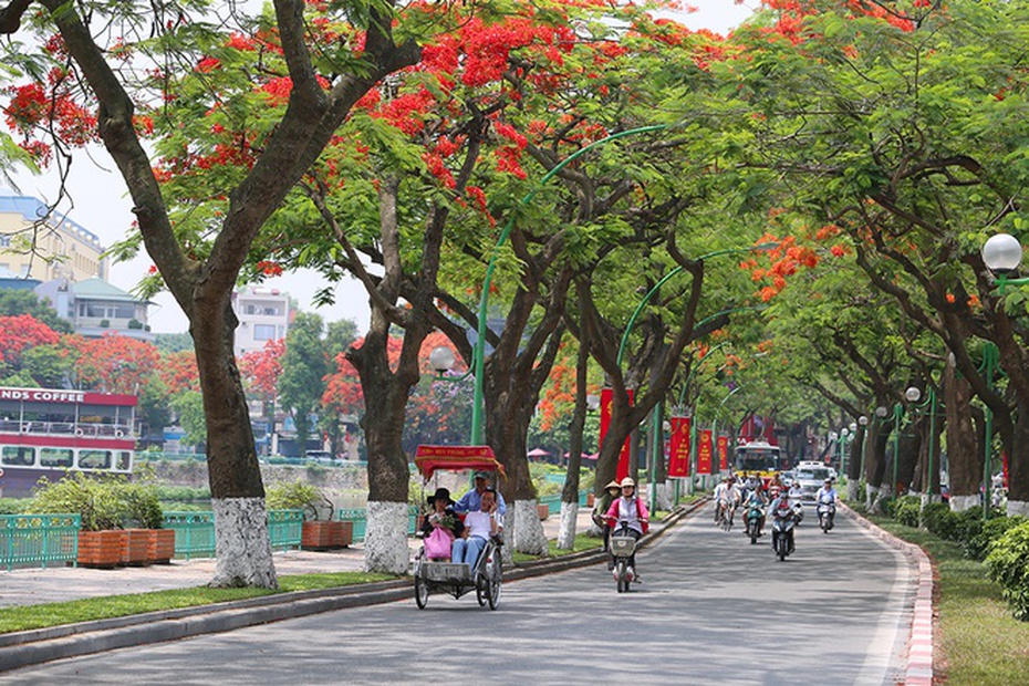 Dự báo thời tiết ngày 10/4: Nắng ấm "lì lợm" nhất quyết không rời đi nửa bước