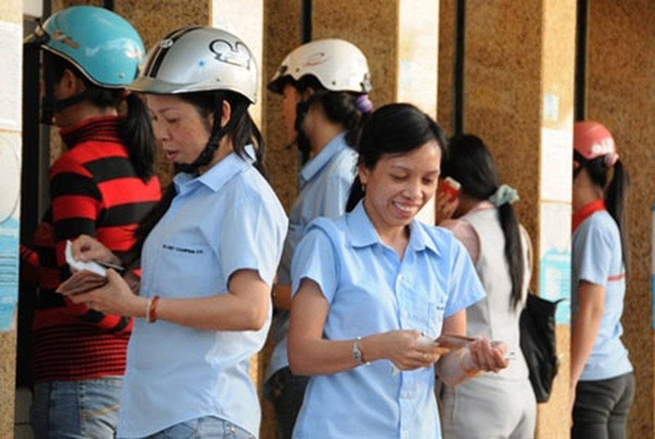 Đề xuất người lao động có việc làm, thu nhập ổn định và ở diện nộp thuế cần tham gia BHXH bắt buộc