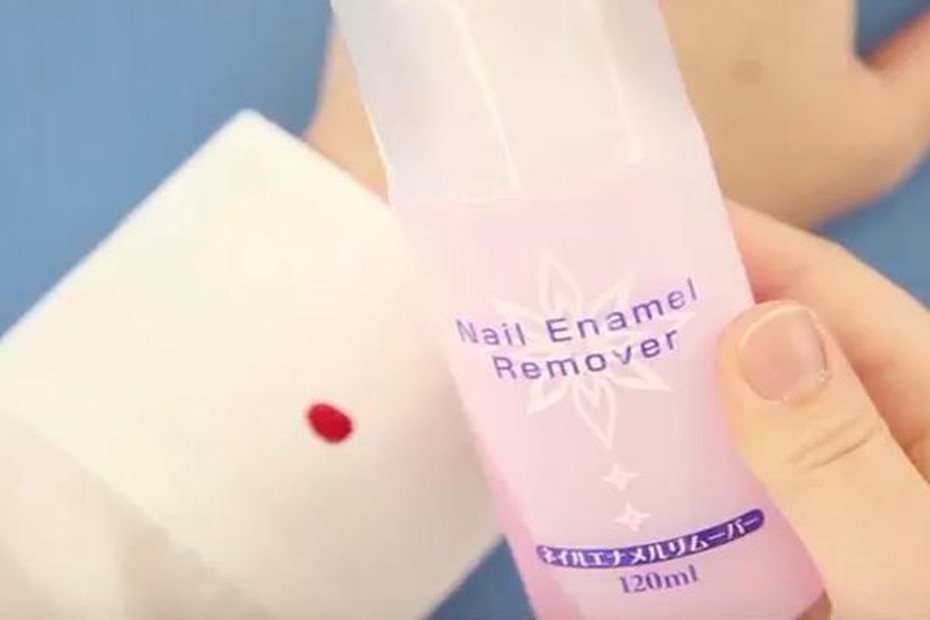 Cách tẩy sơn móng tay trên quần áo lấy lòng chị em phụ nữ bận rộn
