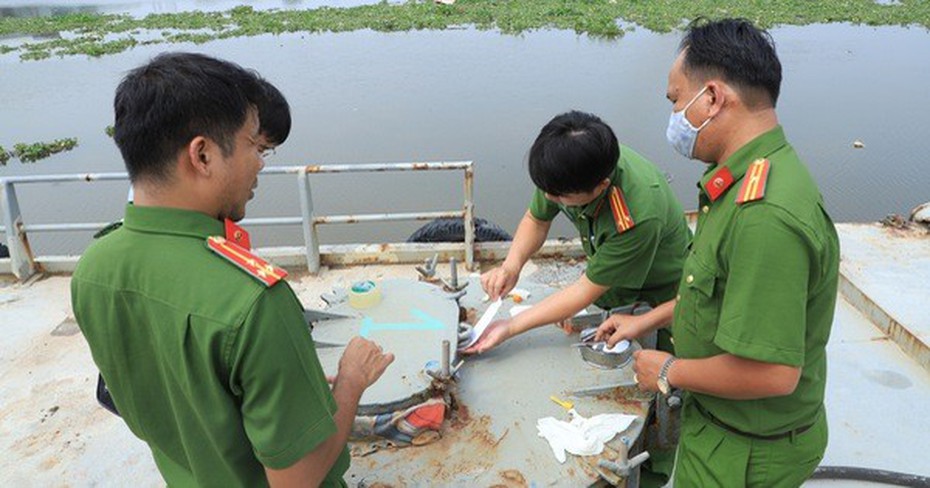 Bộ Công an hé lộ thông tin về đường dây buôn lậu 200 triệu lít xăng giả