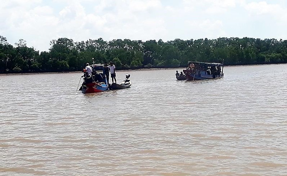 Đã tìm thấy thi thể bốn nạn nhân trong vụ chìm ghe trên sông Ba Lai