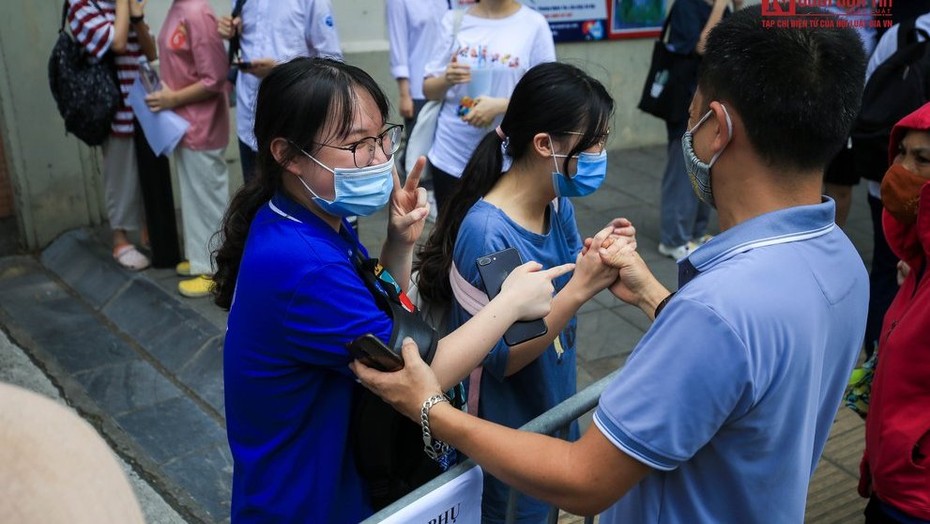 Đáp án đề thi môn GDCD mã đề 303 kỳ thi THPT Quốc gia 2021 chuẩn nhất
