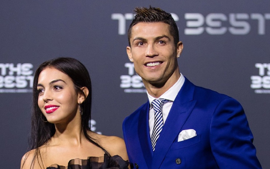 Chuyện tình "cổ tích" giữa đời thường của cầu thủ Cristiano Ronaldo và cô gái nghèo