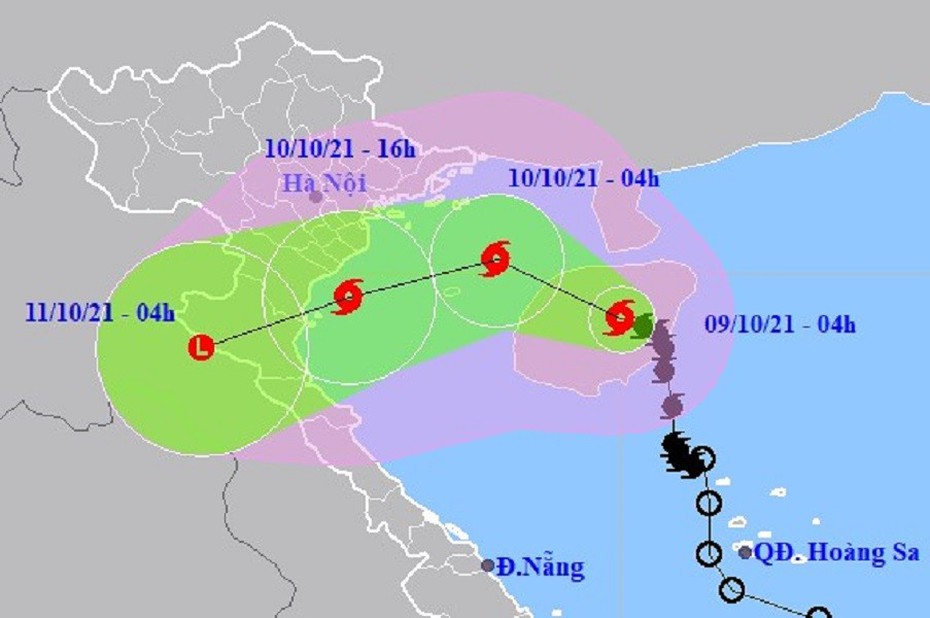 Bão số 7 đổi hướng liên tục, sẵn sàng sơ tán người dân khỏi vùng nguy hiểm