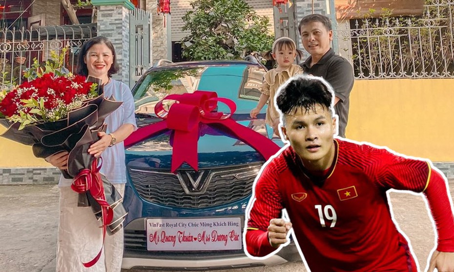 Trước Quang Hải cầu thủ nào mạnh tay mua xế hộp tặng bố mẹ
