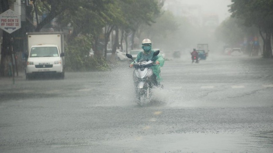 Dự báo thời tiết ngày 25/9/2022: Miền Trung mưa lớn trước khi bão đổ bộ vào đất liền