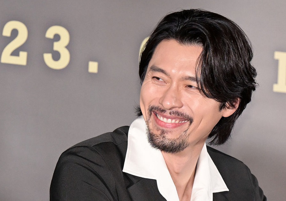 Mỹ nam Hyun Bin bụi bặm trong phim mới