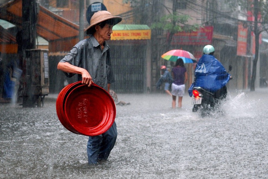 Dự báo thời tiết ngày 12/5/2023: Trời vừa mưa vừa lạnh