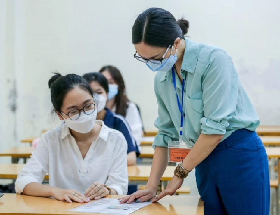 Tuyển sinh 2023: Bộ GD&ĐT bất ngờ quy định về quy đổi điểm IELTS